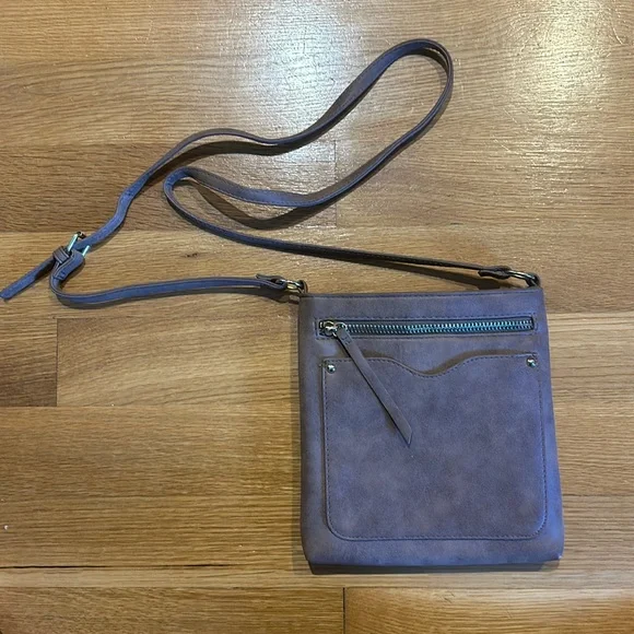 Atmosphere Crossbody bag - Picture 1 of 3